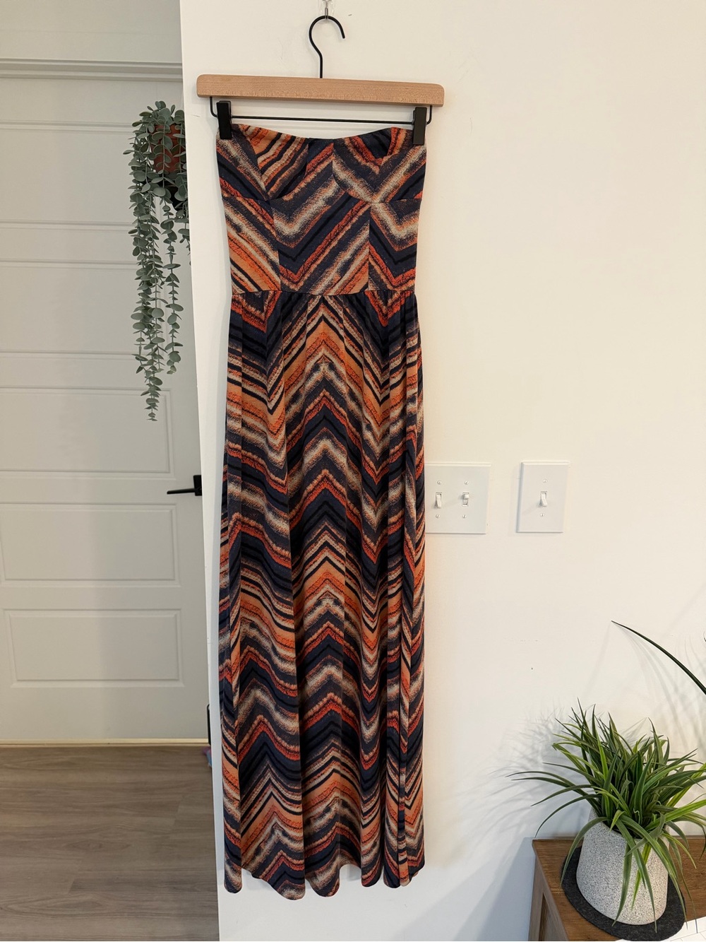 Daytrip Chevron Maxi Dress Womens Small Multicolor
